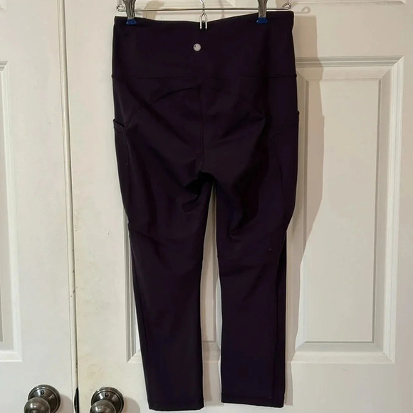 Yogalicious US LUX purple capris leggings size medium athletic yoga - Picture 3 of 7